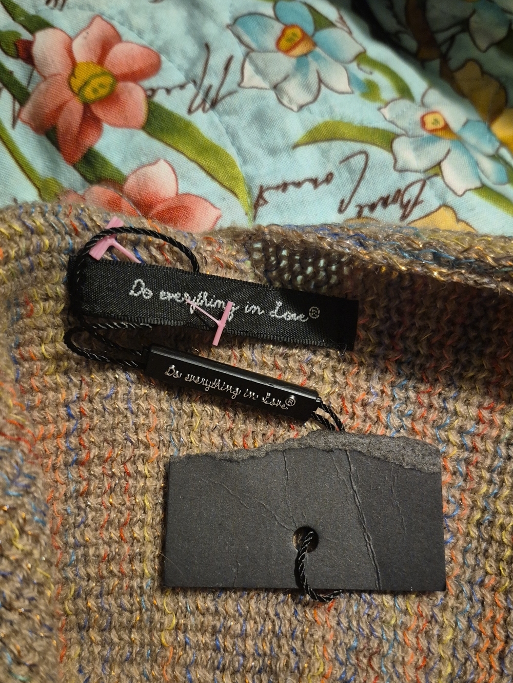 Multicolor Ruana Wrap NEW - Picture 6 of 7